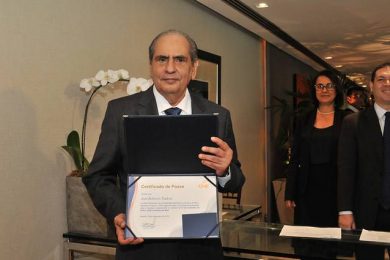 posse_nova_diretoria_confed_nac_com_(8)